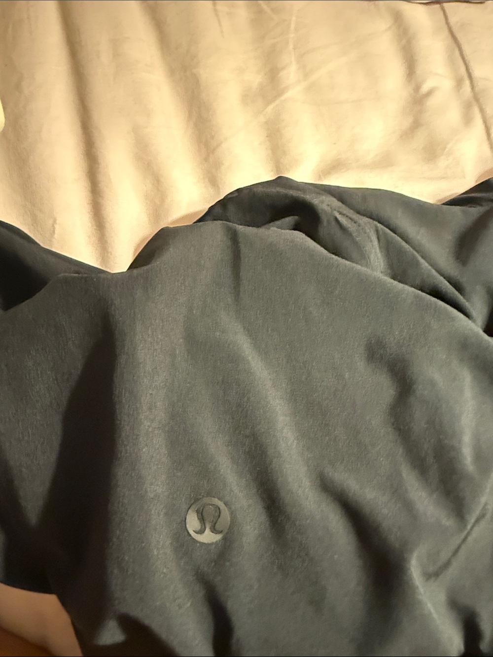 Lululemon - Picture 7 of 9